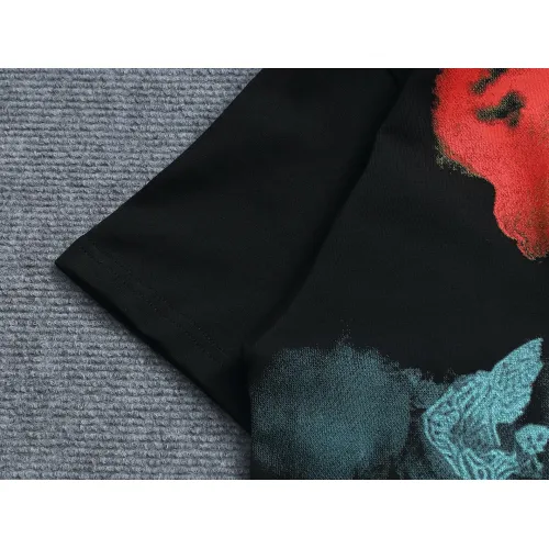 Replica Louis Vuitton LV T-Shirts Short Sleeved For Unisex #1427005 $38.00 USD for Wholesale