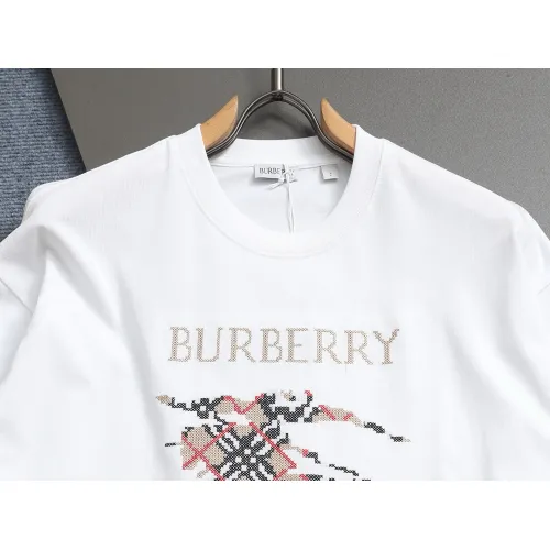 Replica Burberry T-Shirts Short Sleeved For Unisex #1427009 $38.00 USD for Wholesale