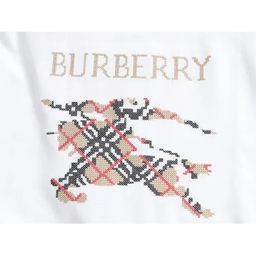 Replica Burberry T-Shirts Short Sleeved For Unisex #1427009 $38.00 USD for Wholesale