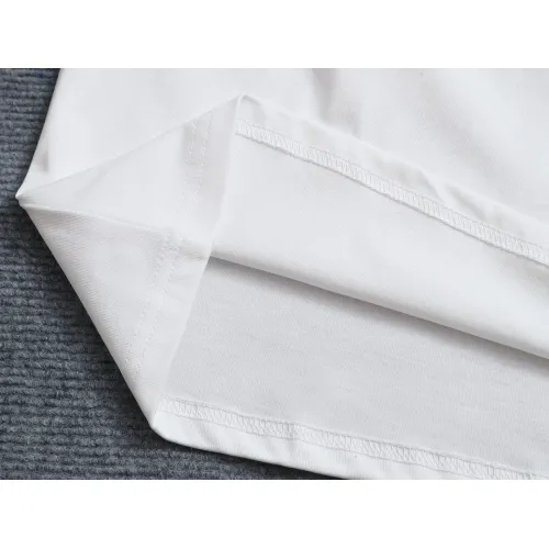 Replica LOEWE T-Shirts Short Sleeved For Unisex #1427023 $38.00 USD for Wholesale