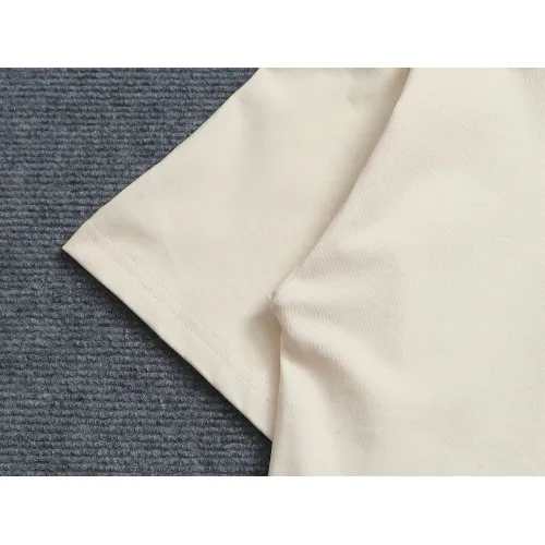 Replica LOEWE T-Shirts Short Sleeved For Unisex #1427026 $38.00 USD for Wholesale