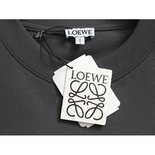 Replica LOEWE T-Shirts Short Sleeved For Unisex #1427028 $38.00 USD for Wholesale