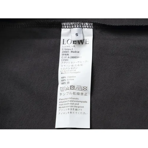 Replica LOEWE T-Shirts Short Sleeved For Unisex #1427028 $38.00 USD for Wholesale