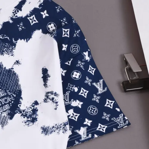 Replica Louis Vuitton LV T-Shirts Short Sleeved For Unisex #1427044 $38.00 USD for Wholesale