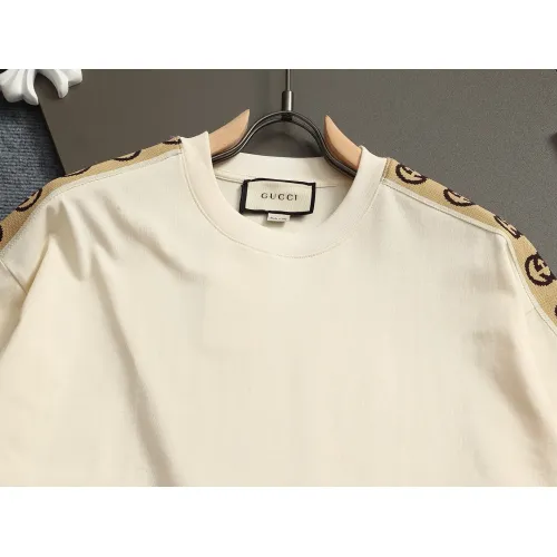 Replica Gucci T-Shirts Short Sleeved For Unisex #1427048 $38.00 USD for Wholesale