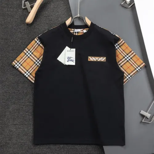 Burberry T-Shirts Short Sleeved For Unisex #1427053 $38.00 USD, Wholesale Replica Burberry T-Shirts