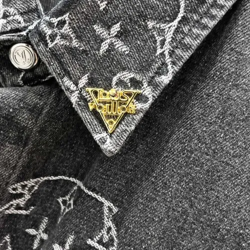 Replica Louis Vuitton LV Tracksuits Short Sleeved For Men #1427845 $68.00 USD for Wholesale