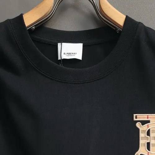 Replica Burberry T-Shirts Short Sleeved For Unisex #1427856 $36.00 USD for Wholesale