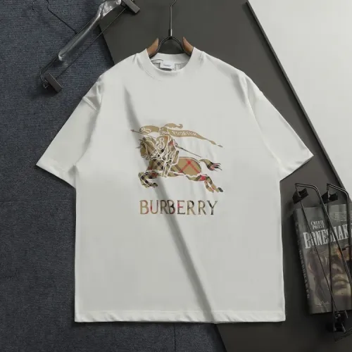 Burberry T-Shirts Short Sleeved For Unisex #1427858 $39.00 USD, Wholesale Replica Burberry T-Shirts
