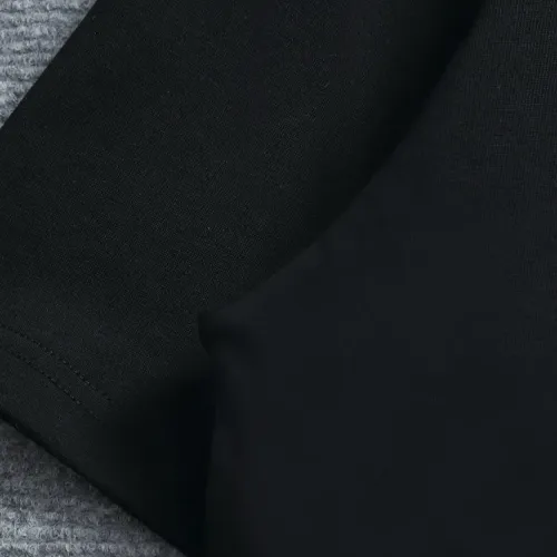 Replica Louis Vuitton LV T-Shirts Short Sleeved For Unisex #1428157 $36.00 USD for Wholesale