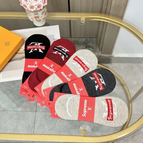 Replica Louis Vuitton LV Socks #1428158 $25.00 USD for Wholesale