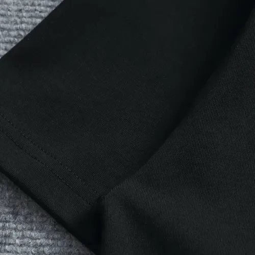 Replica Louis Vuitton LV T-Shirts Short Sleeved For Unisex #1428160 $36.00 USD for Wholesale