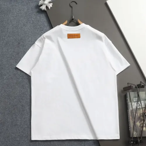 Replica Louis Vuitton LV T-Shirts Short Sleeved For Unisex #1428161 $36.00 USD for Wholesale