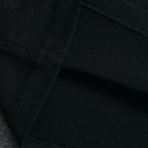 Replica Louis Vuitton LV T-Shirts Short Sleeved For Unisex #1428196 $42.00 USD for Wholesale