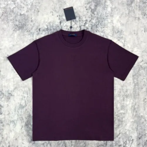 Replica Louis Vuitton LV T-Shirts Short Sleeved For Unisex #1428218 $60.00 USD for Wholesale