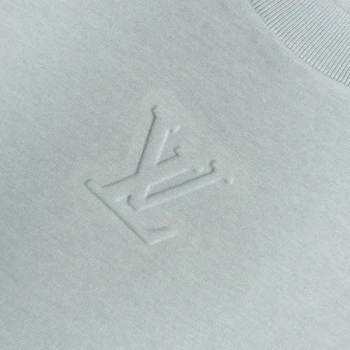 Replica Louis Vuitton LV T-Shirts Short Sleeved For Unisex #1428223 $60.00 USD for Wholesale