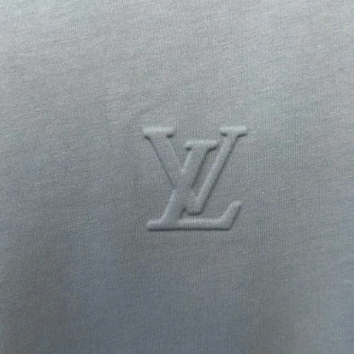 Replica Louis Vuitton LV T-Shirts Short Sleeved For Unisex #1428229 $60.00 USD for Wholesale