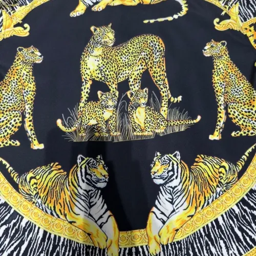 Replica Versace Tracksuits Short Sleeved For Unisex #1428345 $60.00 USD for Wholesale