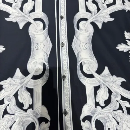 Replica Versace Tracksuits Short Sleeved For Unisex #1428362 $60.00 USD for Wholesale