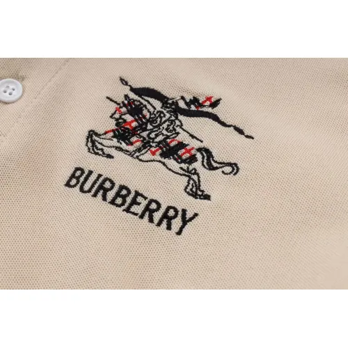 Replica Burberry T-Shirts Short Sleeved For Men #1428664 $39.00 USD for Wholesale