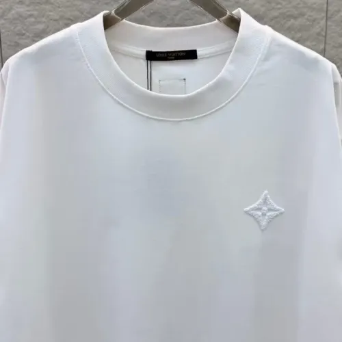 Replica Louis Vuitton LV T-Shirts Short Sleeved For Unisex #1428890 $40.00 USD for Wholesale