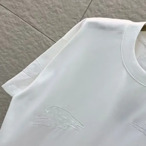 Replica Louis Vuitton LV T-Shirts Short Sleeved For Unisex #1428902 $39.00 USD for Wholesale