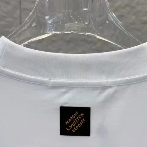 Replica Louis Vuitton LV T-Shirts Short Sleeved For Unisex #1428910 $38.00 USD for Wholesale