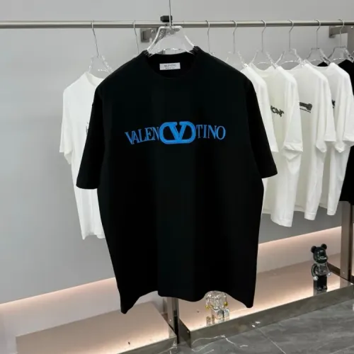 Valentino T-Shirts Short Sleeved For Unisex #1428944 $40.00 USD, Wholesale Replica Valentino T-Shirts