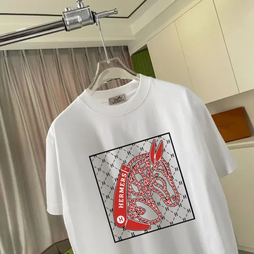 Replica Hermes T-Shirts Short Sleeved For Unisex #1429672 $42.00 USD for Wholesale