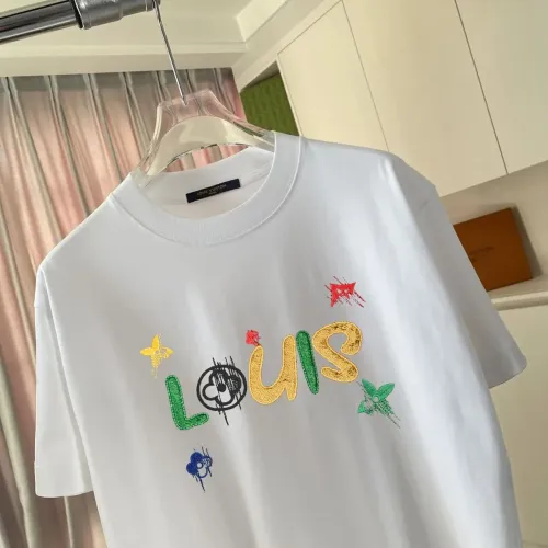 Replica Louis Vuitton LV T-Shirts Short Sleeved For Unisex #1429746 $42.00 USD for Wholesale