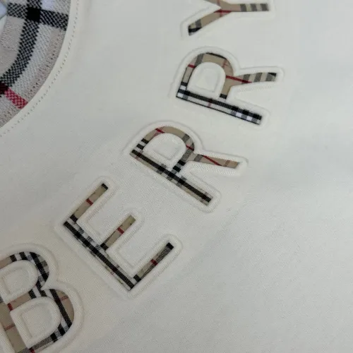 Replica Burberry T-Shirts Short Sleeved For Unisex #1429771 $45.00 USD for Wholesale