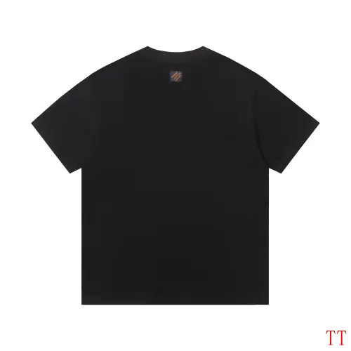 Replica Louis Vuitton LV T-Shirts Short Sleeved For Unisex #1429942 $39.00 USD for Wholesale
