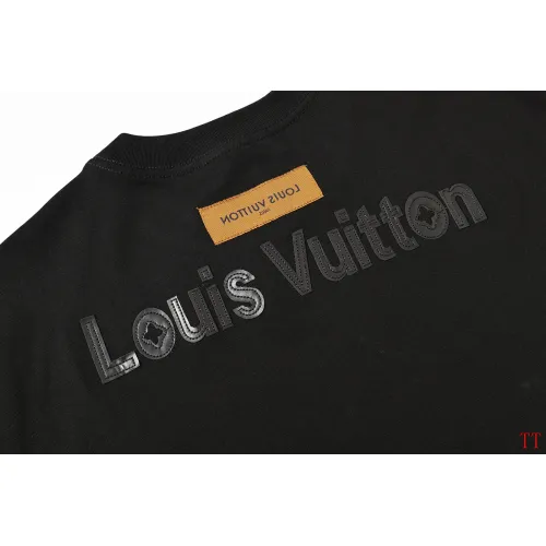 Replica Louis Vuitton LV T-Shirts Short Sleeved For Unisex #1429953 $39.00 USD for Wholesale