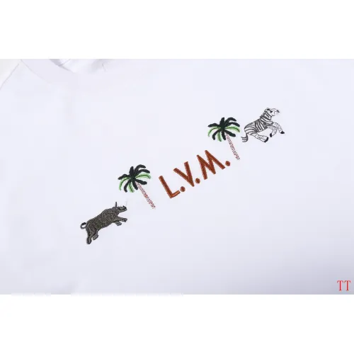 Replica Louis Vuitton LV T-Shirts Short Sleeved For Unisex #1429954 $39.00 USD for Wholesale