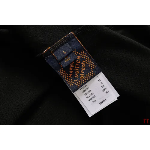 Replica Louis Vuitton LV T-Shirts Short Sleeved For Unisex #1429960 $39.00 USD for Wholesale