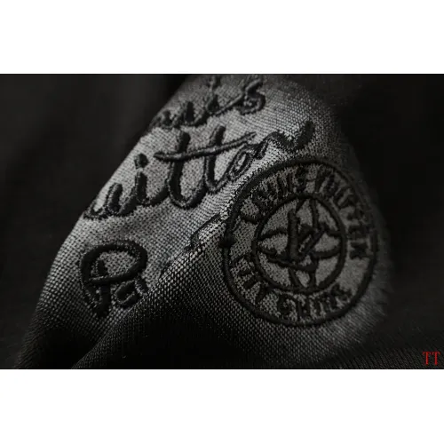 Replica Louis Vuitton LV T-Shirts Short Sleeved For Unisex #1429962 $39.00 USD for Wholesale