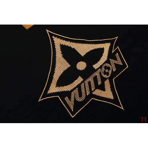 Replica Louis Vuitton LV T-Shirts Short Sleeved For Unisex #1429963 $40.00 USD for Wholesale