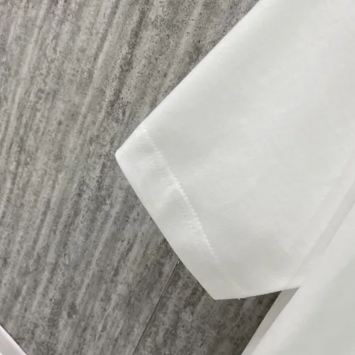 Replica Louis Vuitton LV T-Shirts Short Sleeved For Unisex #1429983 $42.00 USD for Wholesale