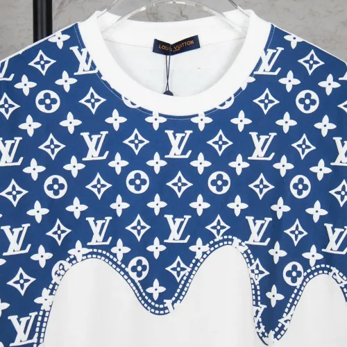 Replica Louis Vuitton LV T-Shirts Short Sleeved For Unisex #1430111 $34.00 USD for Wholesale