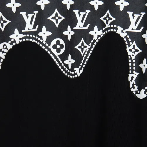 Replica Louis Vuitton LV T-Shirts Short Sleeved For Unisex #1430112 $34.00 USD for Wholesale