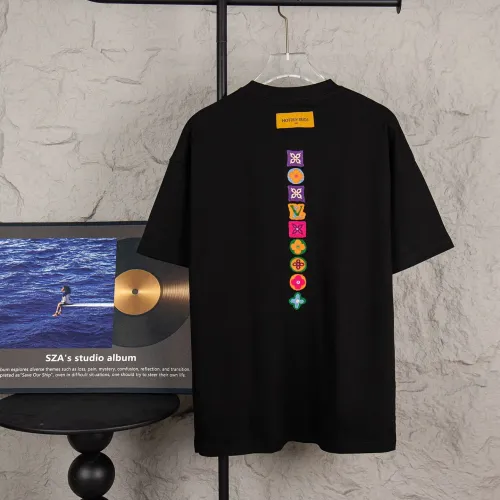 Replica Louis Vuitton LV T-Shirts Short Sleeved For Unisex #1430130 $38.00 USD for Wholesale