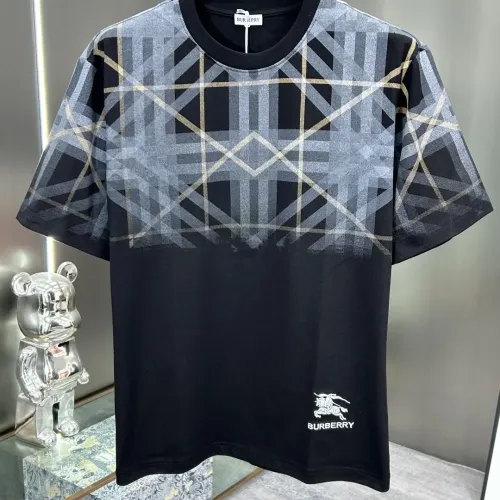 Replica Burberry T-Shirts Short Sleeved For Unisex #1430290 $64.00 USD for Wholesale