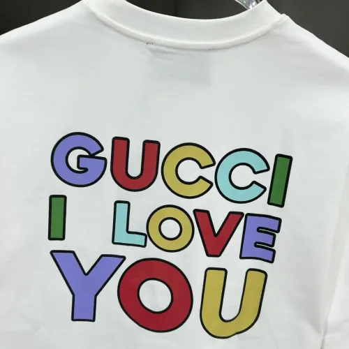 Replica Gucci T-Shirts Short Sleeved For Unisex #1430309 $64.00 USD for Wholesale