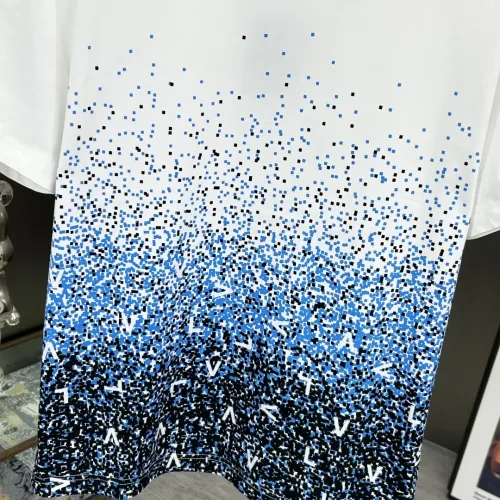 Replica Louis Vuitton LV T-Shirts Short Sleeved For Unisex #1430319 $64.00 USD for Wholesale