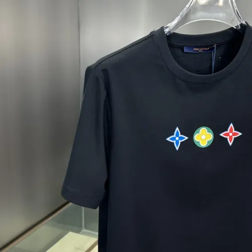 Replica Louis Vuitton LV T-Shirts Short Sleeved For Unisex #1430344 $64.00 USD for Wholesale