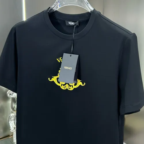 Replica Versace T-Shirts Short Sleeved For Unisex #1430346 $64.00 USD for Wholesale