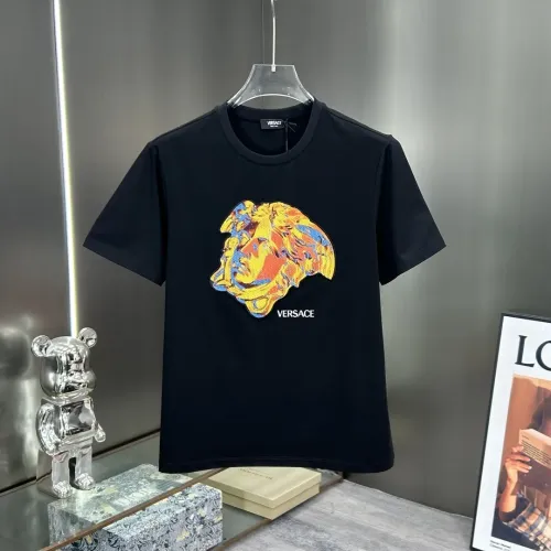 Versace T-Shirts Short Sleeved For Unisex #1430369 $72.00 USD, Wholesale Replica Versace T-Shirts