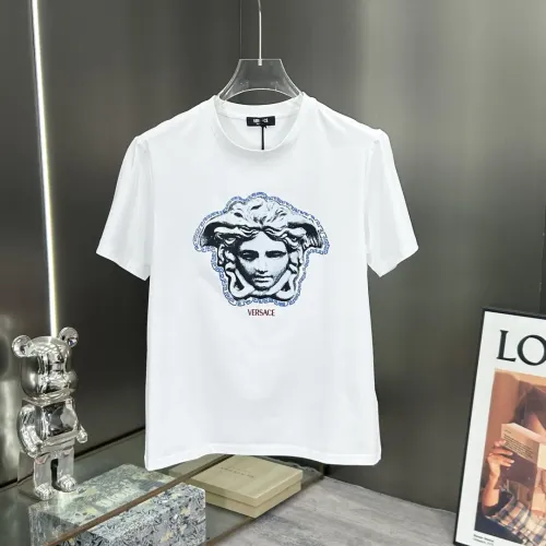 Versace T-Shirts Short Sleeved For Unisex #1430372 $64.00 USD, Wholesale Replica Versace T-Shirts