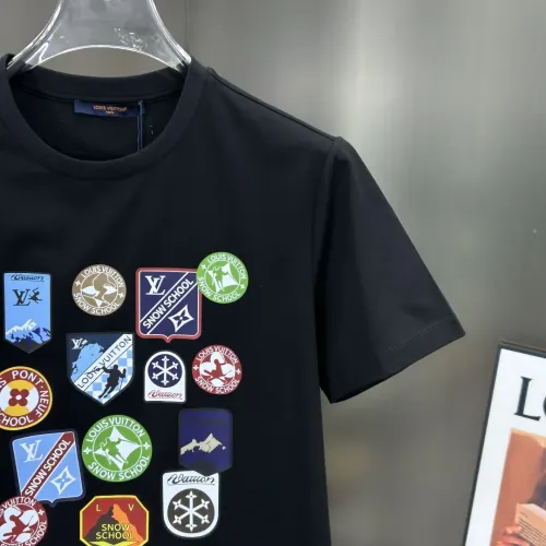 Replica Louis Vuitton LV T-Shirts Short Sleeved For Unisex #1430405 $68.00 USD for Wholesale