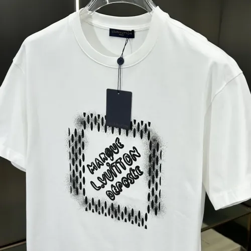 Replica Louis Vuitton LV T-Shirts Short Sleeved For Unisex #1430432 $64.00 USD for Wholesale